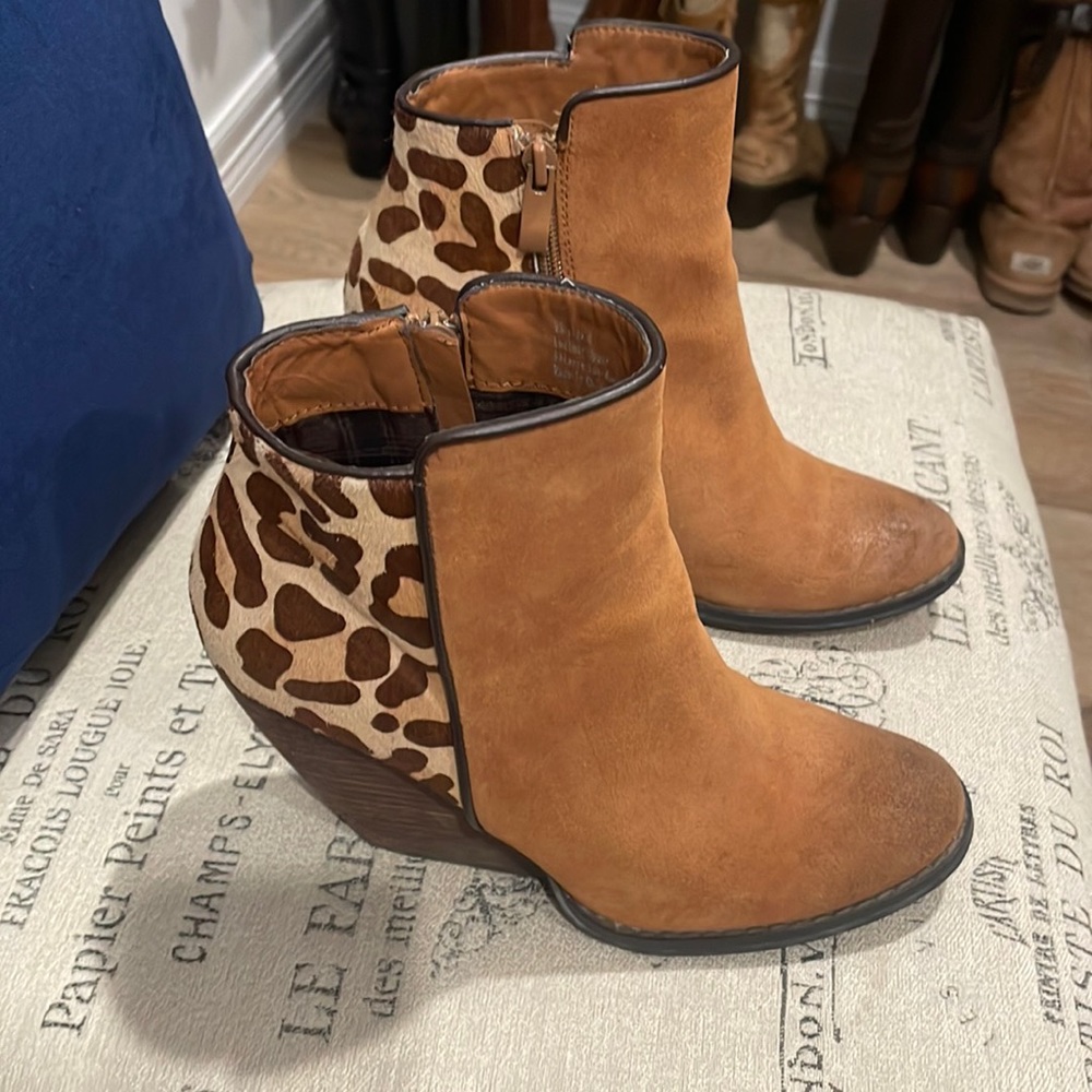 Very Volatile suede animal print wedge shoes